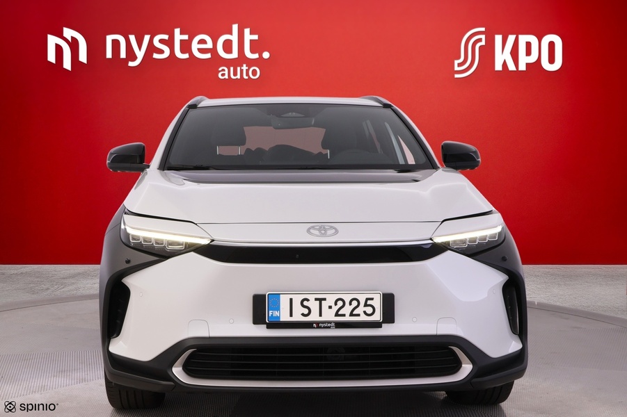 Toyota bZ4X vaihtoauto