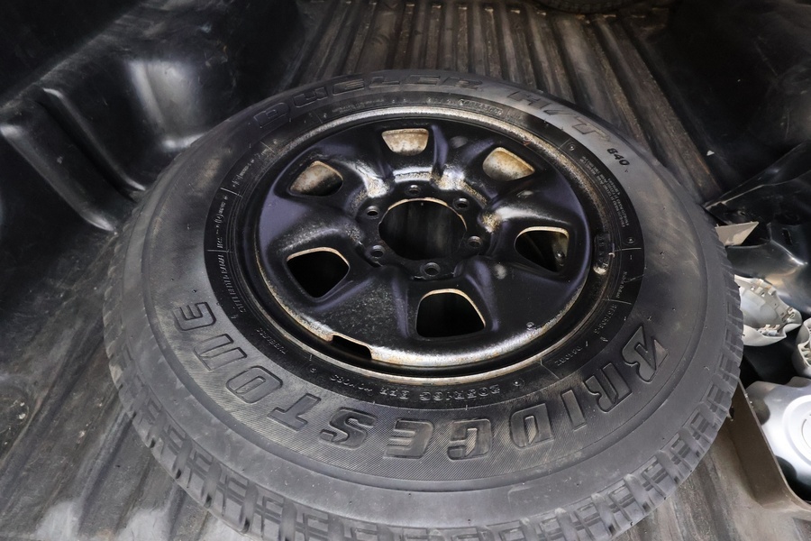 Toyota Hilux vaihtoauto