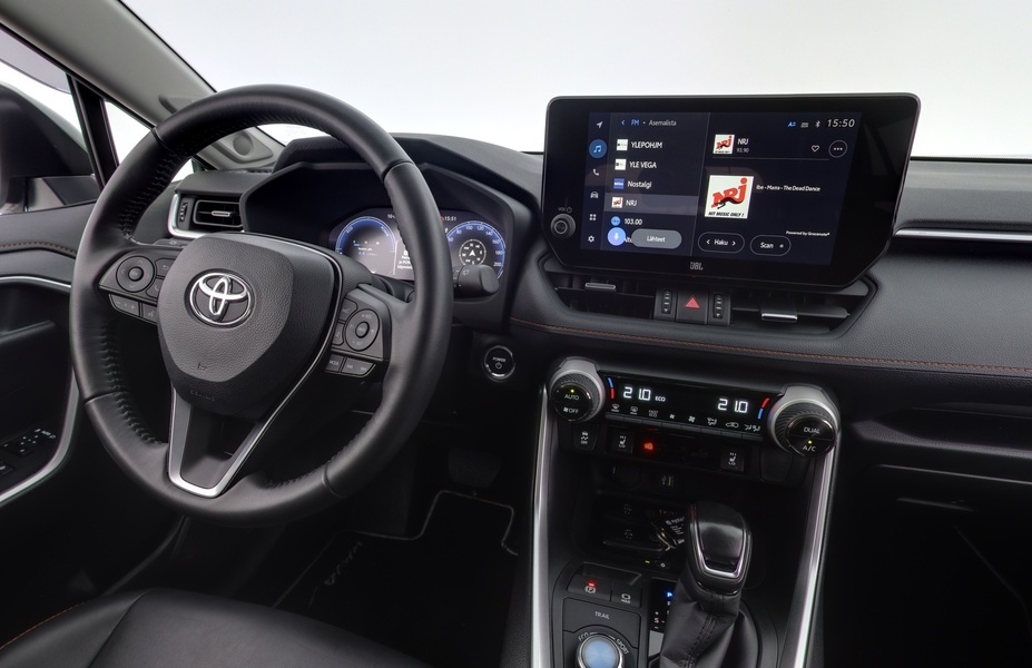 Toyota RAV4 vaihtoauto