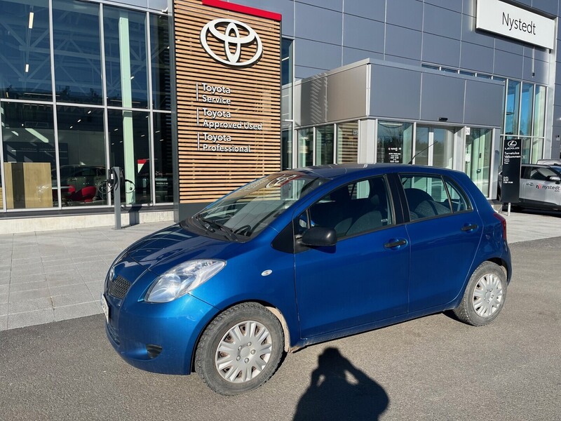 Toyota Yaris vaihtoauto