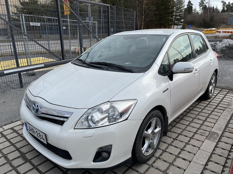 Toyota Auris vaihtoauto