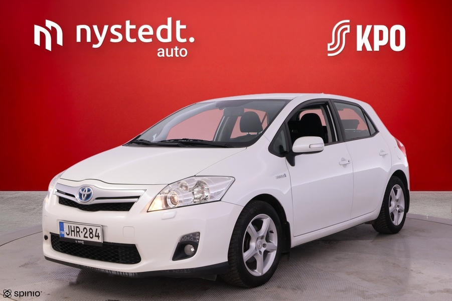 Toyota Auris vaihtoauto