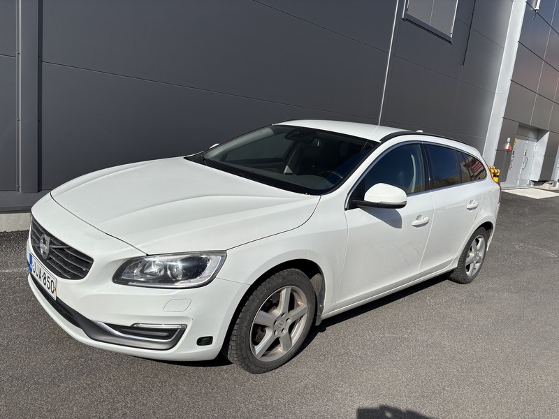 Volvo V60 vaihtoauto