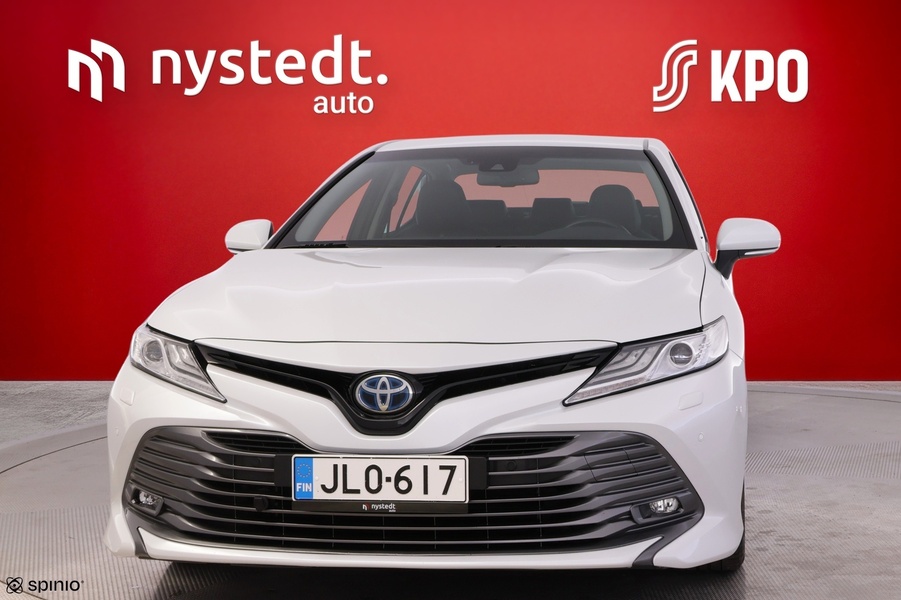 Toyota Camry vaihtoauto