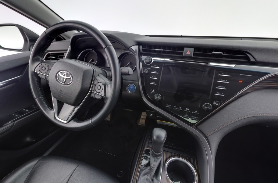 Toyota Camry vaihtoauto