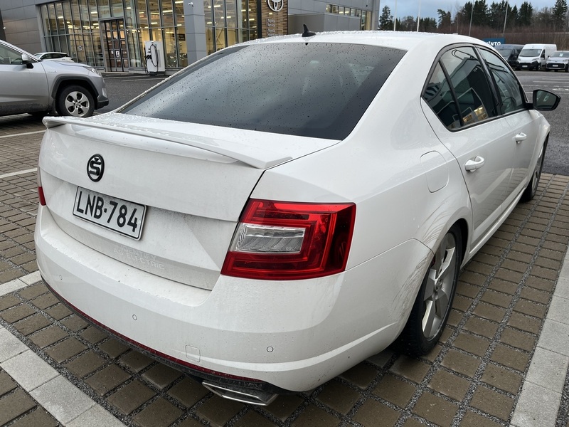 Skoda Octavia vaihtoauto
