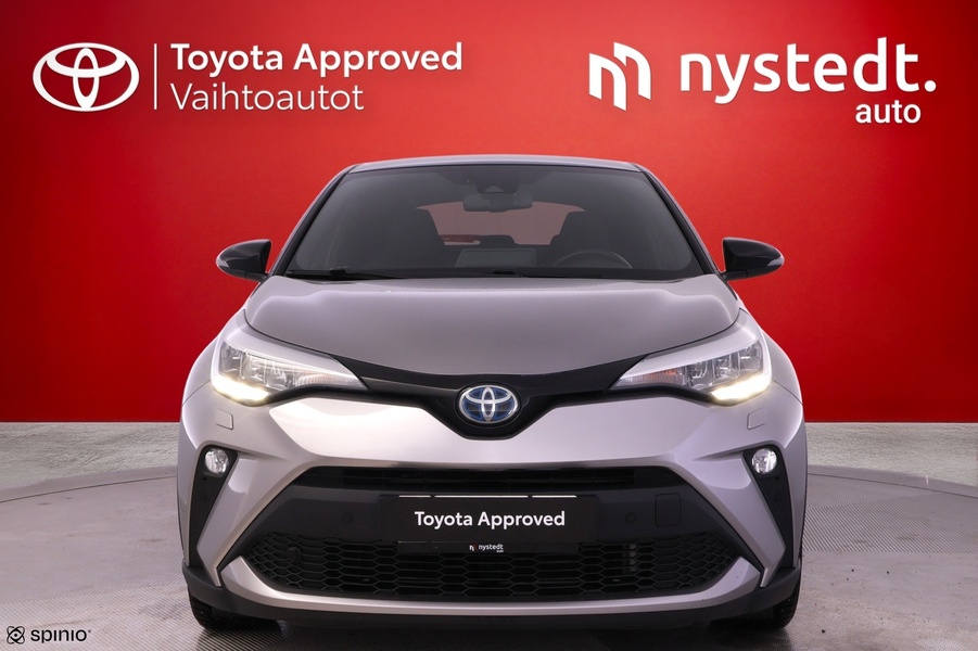 Toyota C-HR vaihtoauto