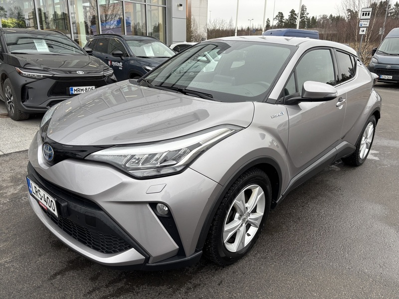 Toyota C-HR vaihtoauto