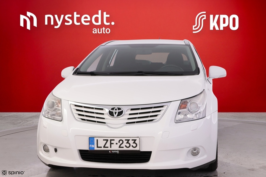 Toyota Avensis vaihtoauto