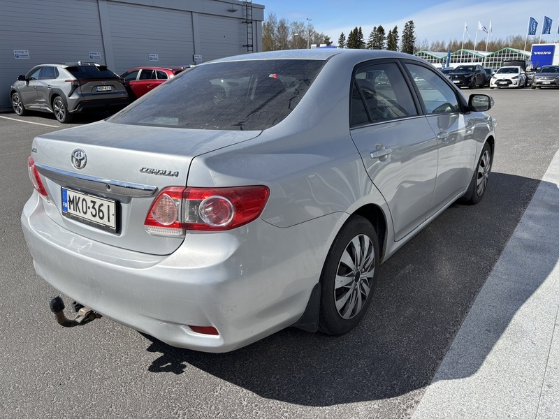 Toyota Corolla vaihtoauto