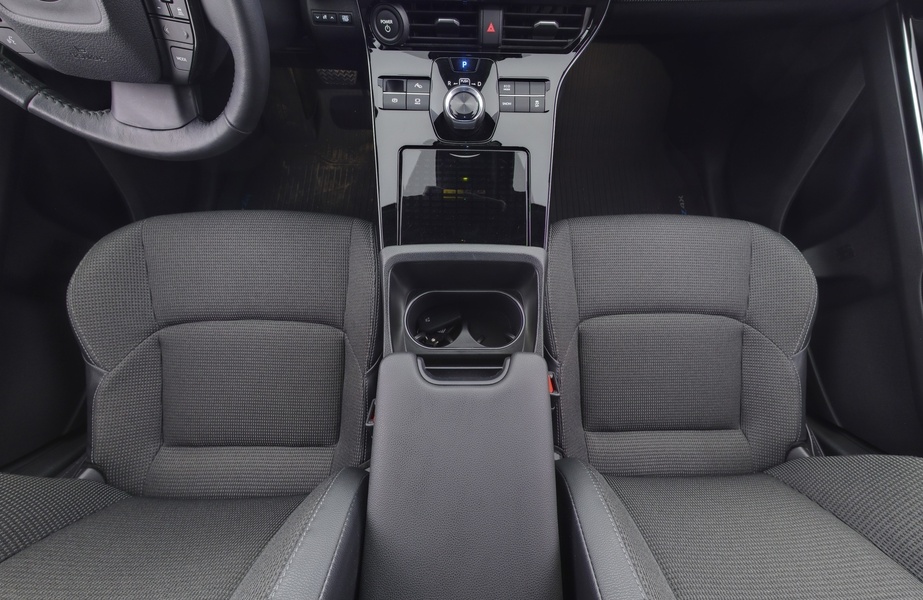 Toyota bZ4X vaihtoauto