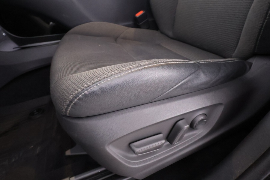 Toyota bZ4X vaihtoauto