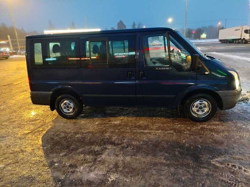 Ford Tourneo vaihtoauto