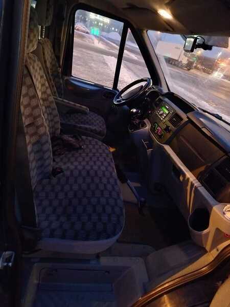 Ford Tourneo vaihtoauto