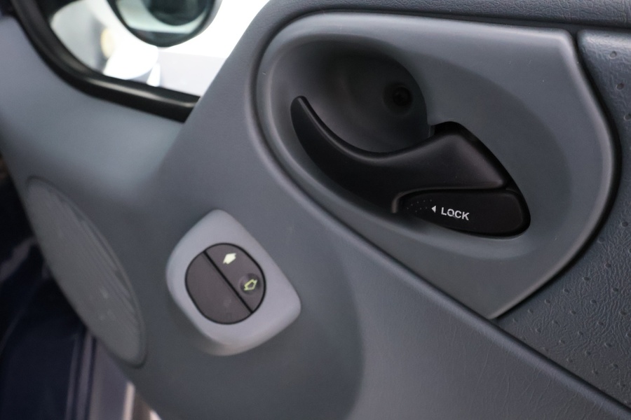 Ford Tourneo vaihtoauto