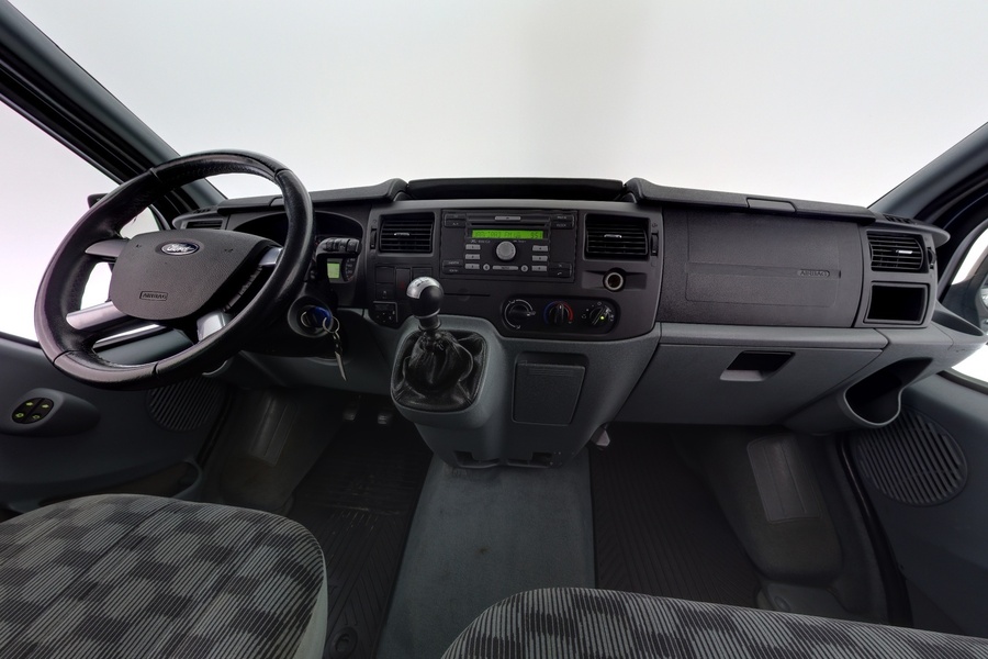 Ford Tourneo vaihtoauto