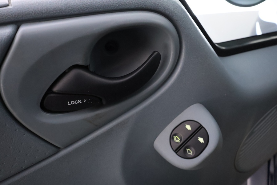 Ford Tourneo vaihtoauto