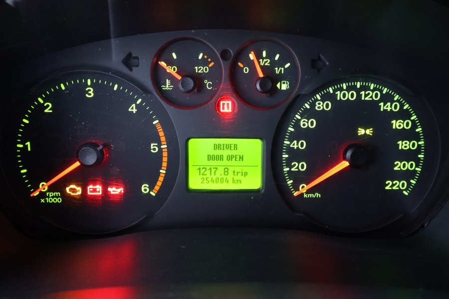 Ford Tourneo vaihtoauto