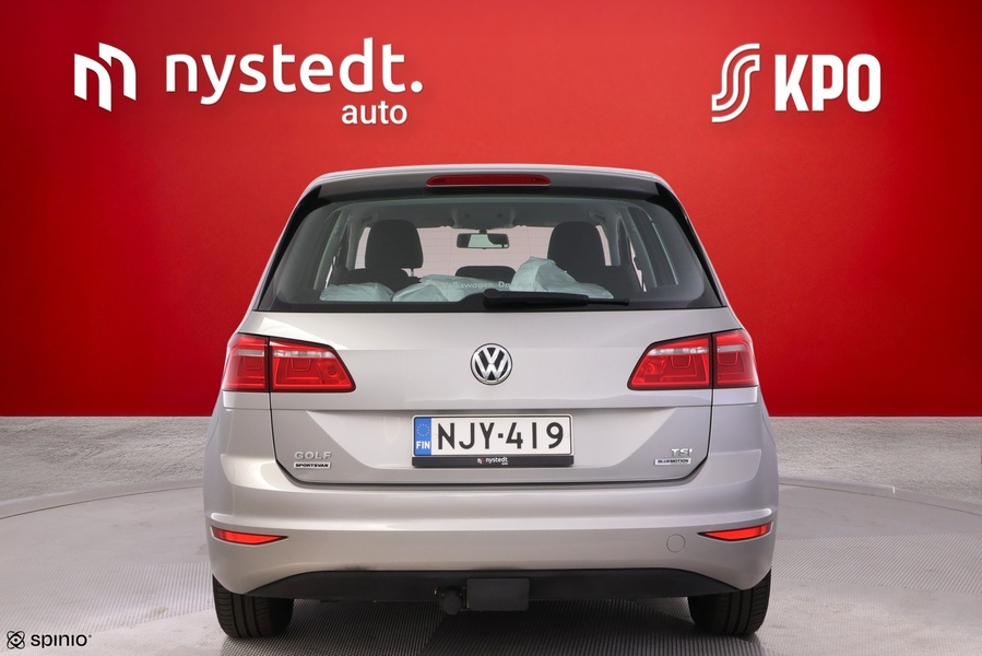 Volkswagen Golf Sportsvan vaihtoauto