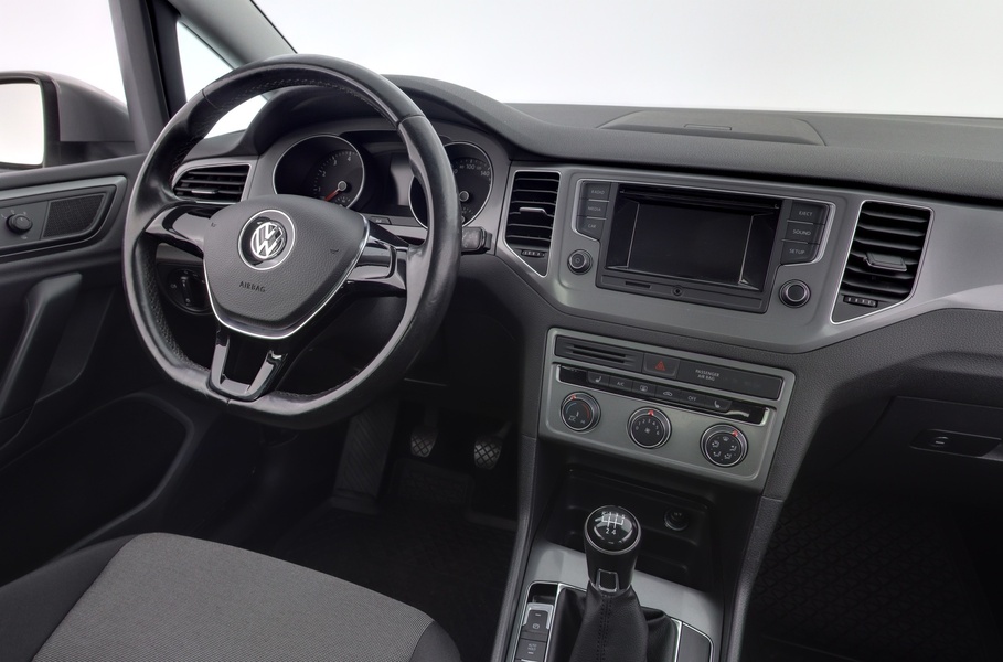 Volkswagen Golf Sportsvan vaihtoauto