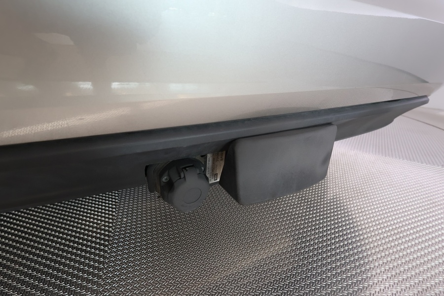 Volkswagen Golf Sportsvan vaihtoauto