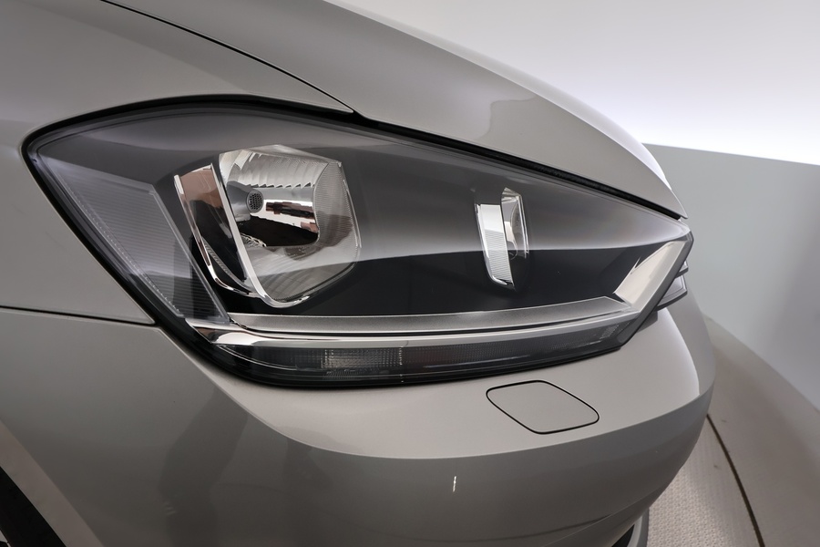 Volkswagen Golf Sportsvan vaihtoauto