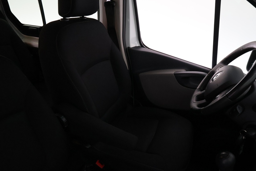 Renault Trafic Passenger vaihtoauto