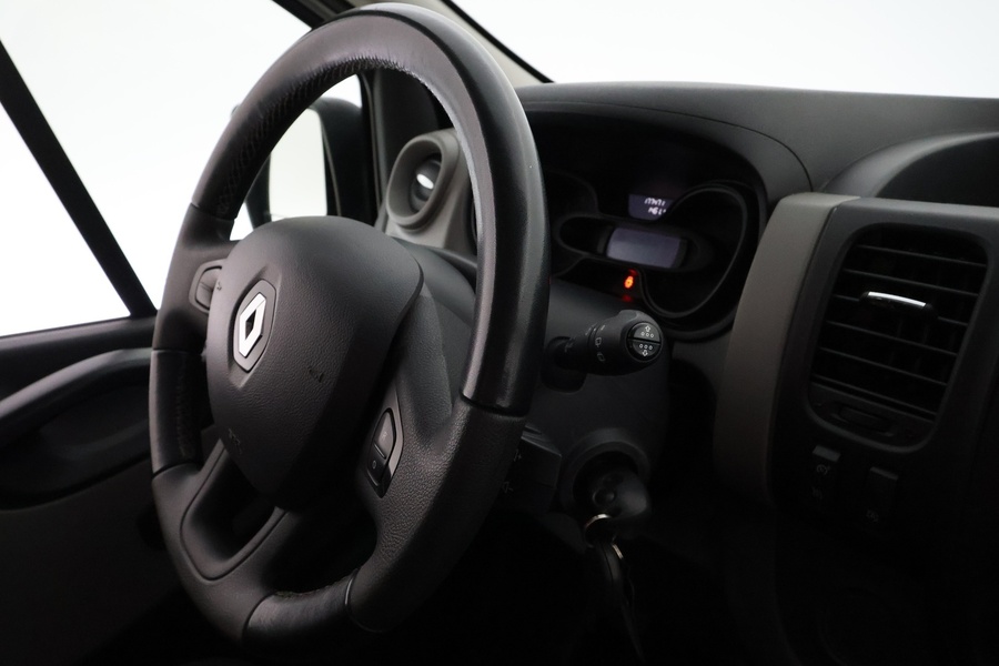 Renault Trafic Passenger vaihtoauto