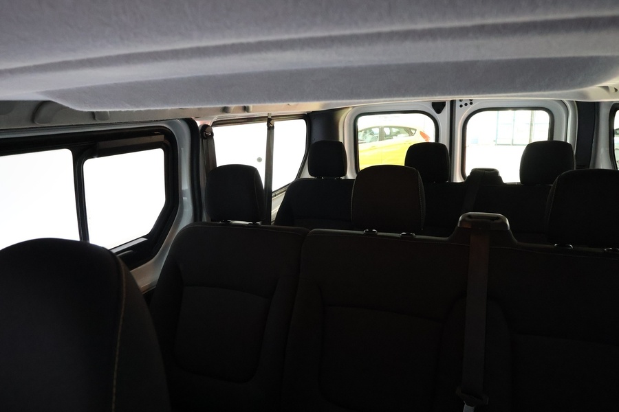 Renault Trafic Passenger vaihtoauto