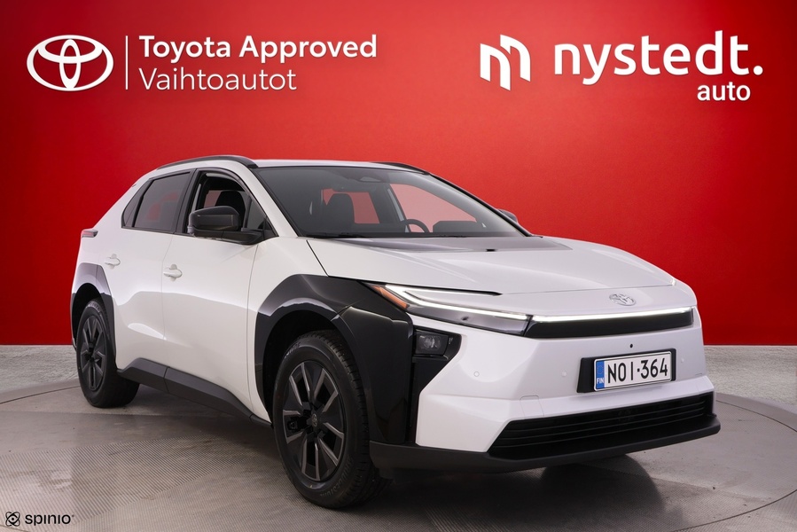 Toyota bZ4X vaihtoauto