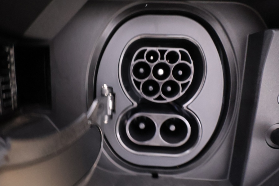 Toyota bZ4X vaihtoauto