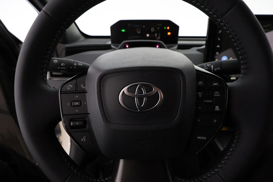 Toyota bZ4X vaihtoauto