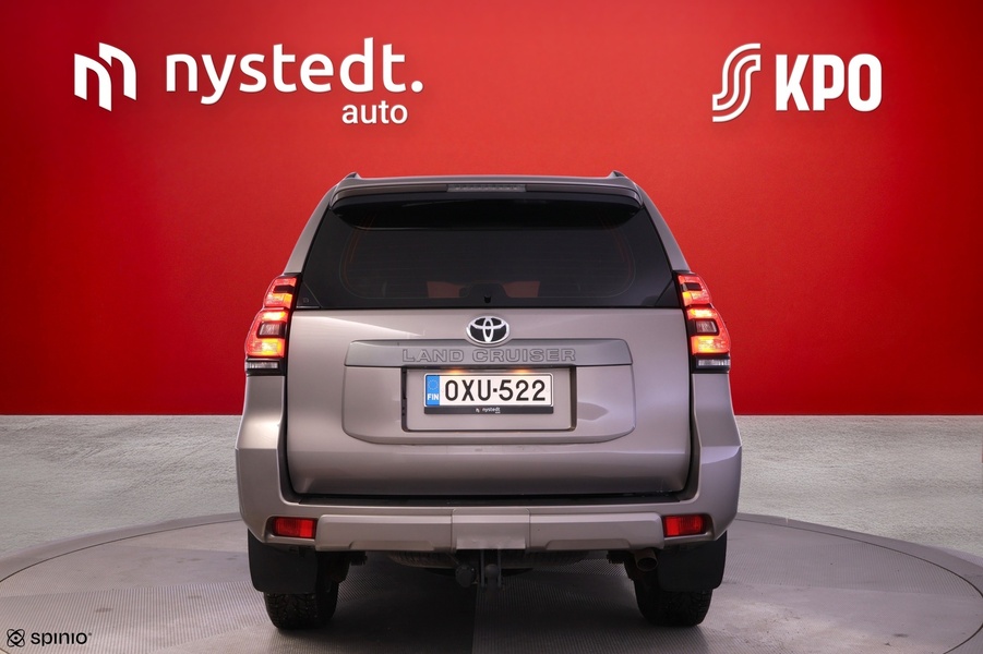 Toyota Land Cruiser vaihtoauto