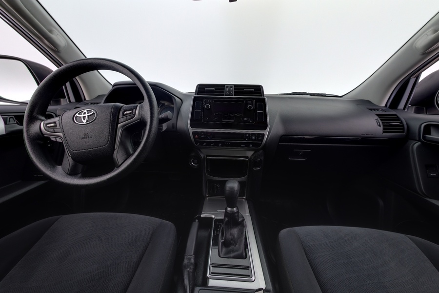 Toyota Land Cruiser vaihtoauto