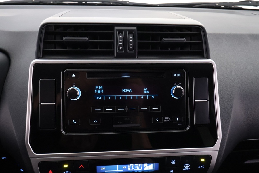 Toyota Land Cruiser vaihtoauto