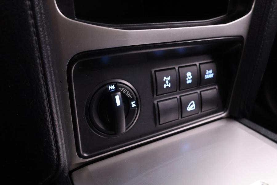 Toyota Land Cruiser vaihtoauto