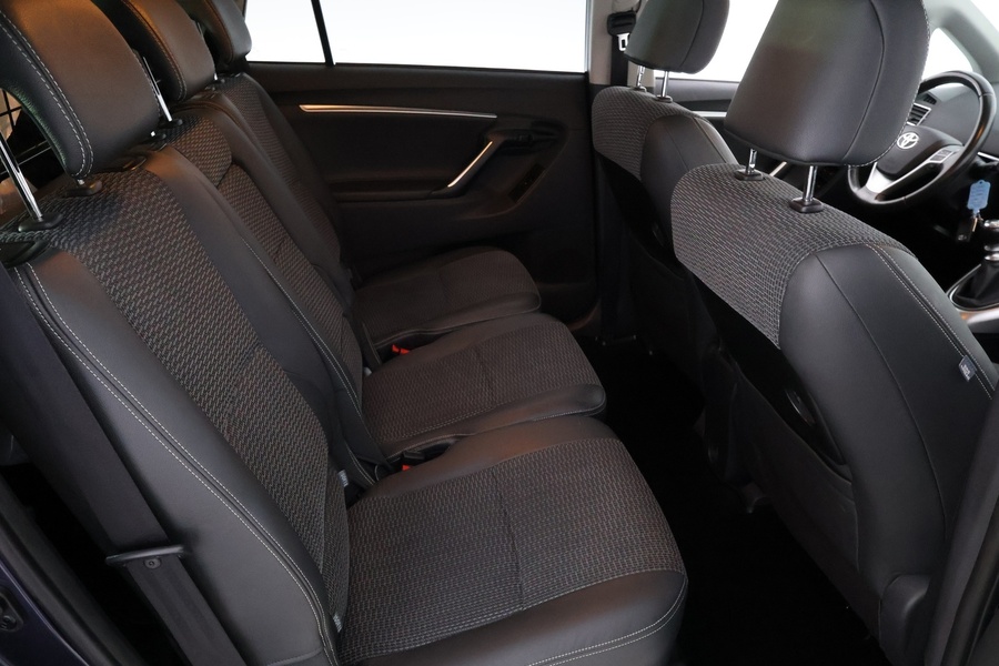 Toyota Verso vaihtoauto