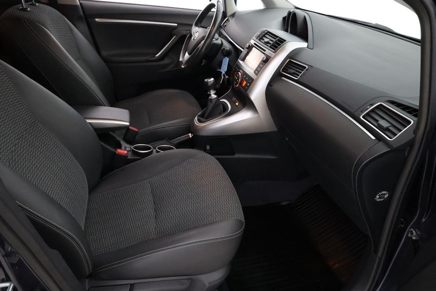 Toyota Verso vaihtoauto