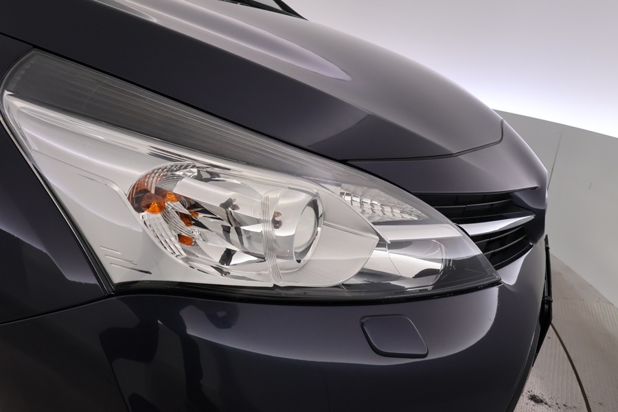 Toyota Verso vaihtoauto