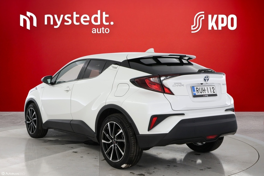 Toyota C-HR vaihtoauto