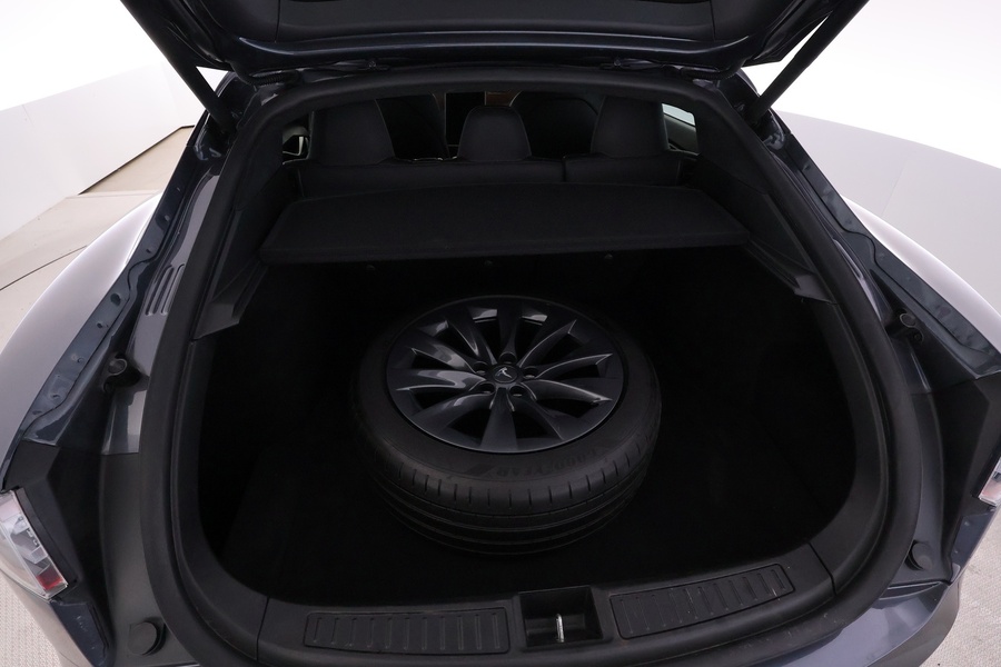 Tesla Model S vaihtoauto