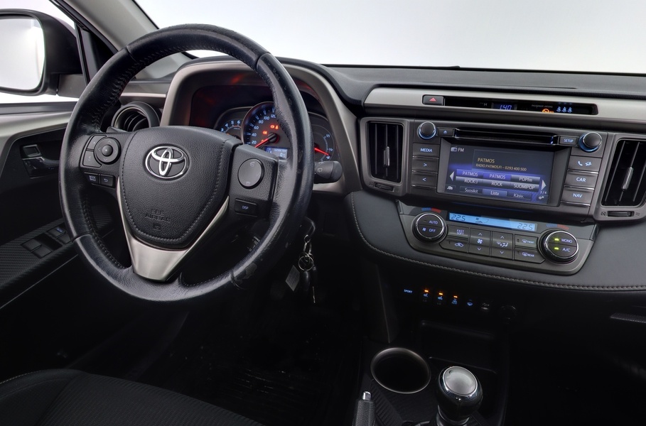 Toyota RAV4 vaihtoauto