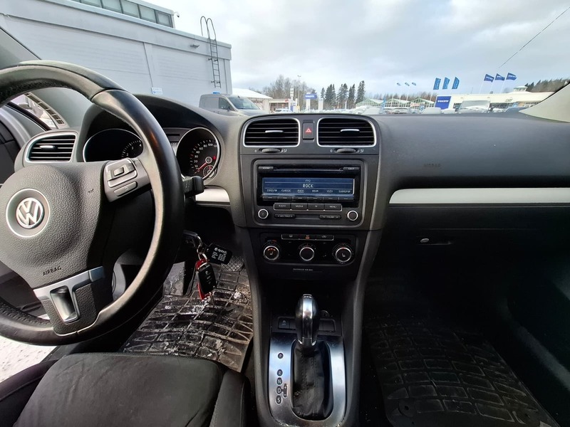 Volkswagen Golf vaihtoauto