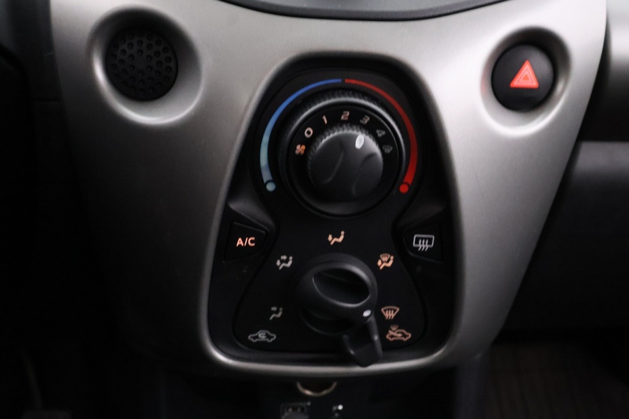 Toyota AYGO vaihtoauto