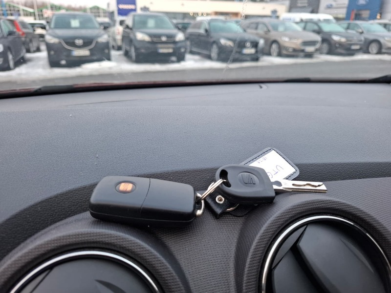 SEAT Ibiza vaihtoauto