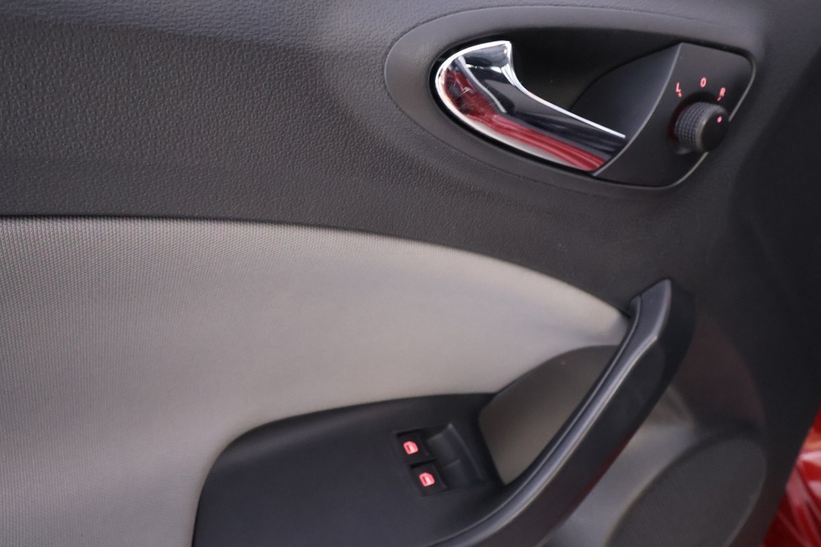 SEAT Ibiza vaihtoauto