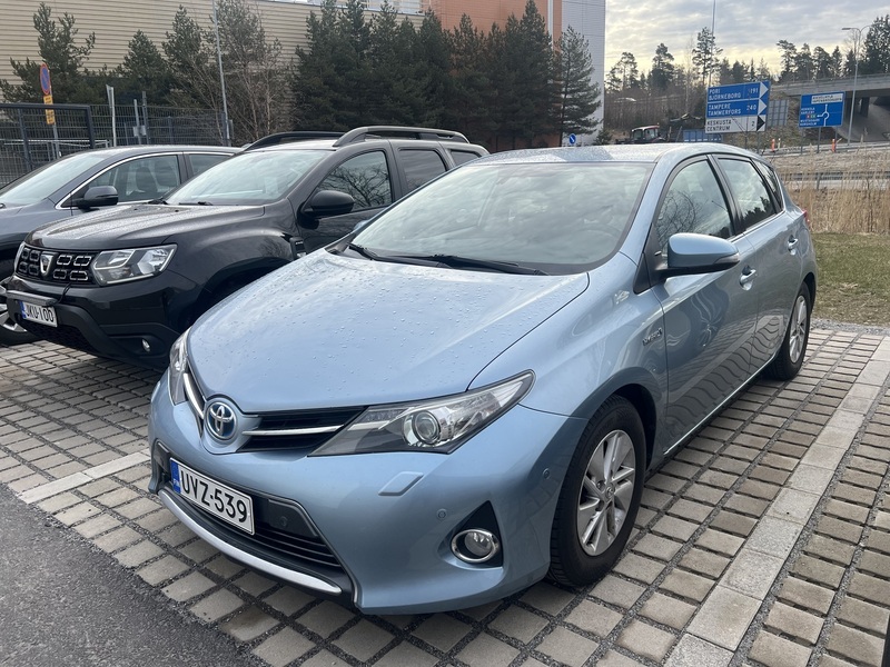 Toyota Auris vaihtoauto
