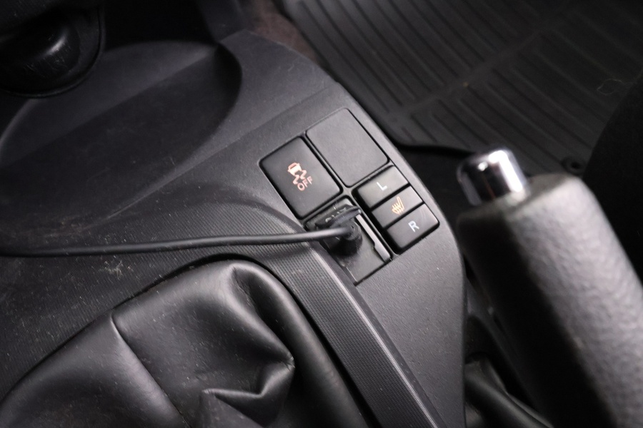 Toyota iQ vaihtoauto