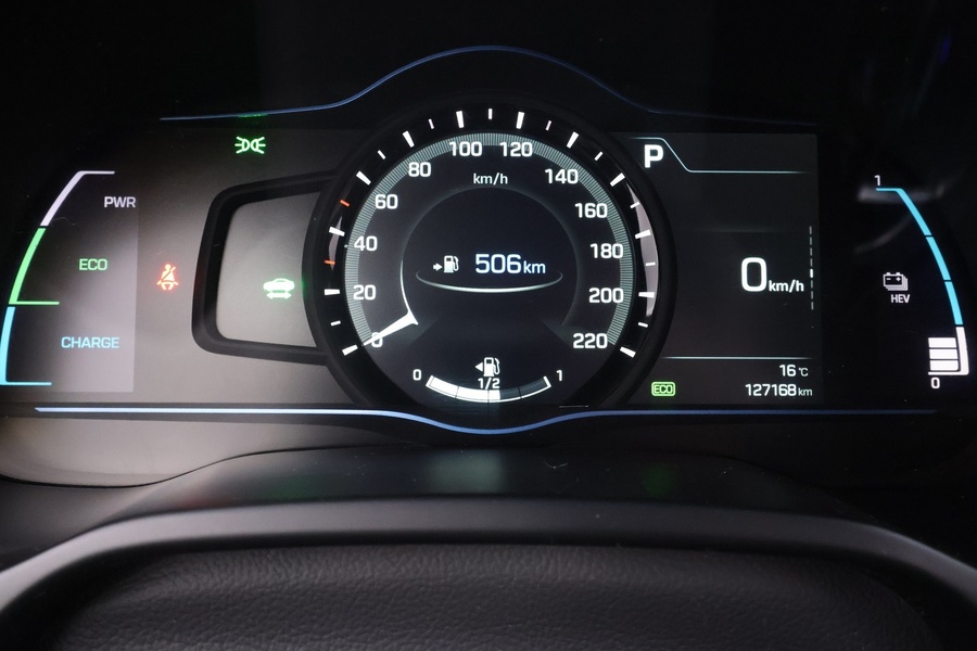 Hyundai IONIQ plug-in vaihtoauto