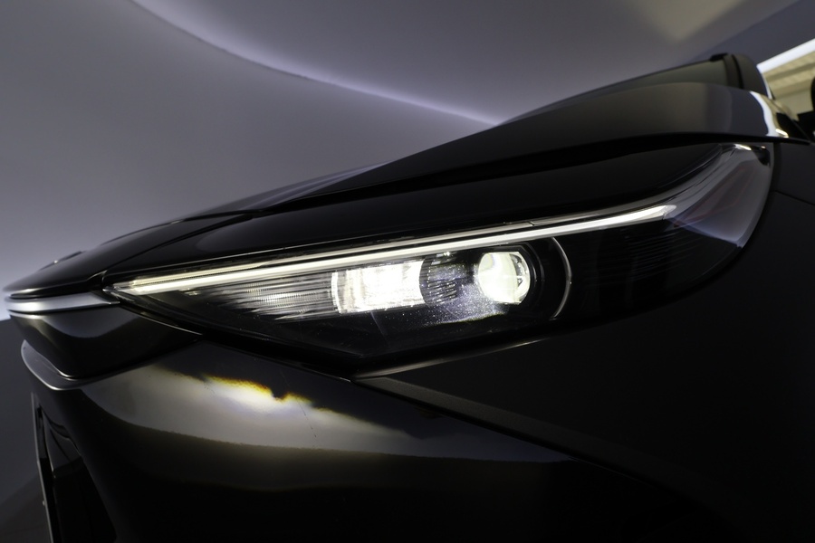 Toyota bZ4X vaihtoauto